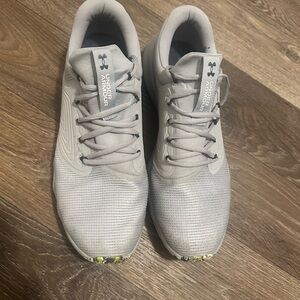 Under Armour Light Gray Running Shoes